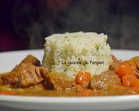 Voici un plat mondialement connu dans le nord de la France et en Belgique : les carbonnades flamandes! Ce sont des morceaux de boeuf mijotés dans une sauce à…