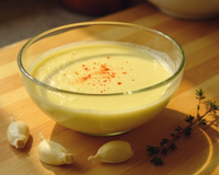 Sauce à l'ail ou crème d'ail