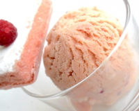 Glace aux biscuits roses de Reims