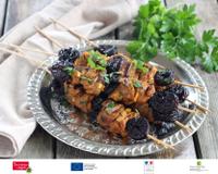 Des brochettes savoureuses et très faciles à préparer. Les pruneaux d'Agen apportent beaucoup de molleux et un côté sucré salé…