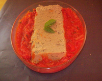 Terrine d'aubergine à la sauce tomate