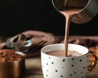 Ce célèbre chef livre son astuce pour rendre un chocolat chaud encore plus gourmand