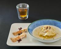 Une recette légère aux saveurs délicates où le bouillons de boeuf se marie bien avec les langoustines pour un accord terre-mer.