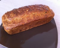 Cake au chèvre, aux noix et au raisin