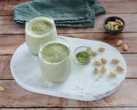 Matcha latté au lait d'amandes