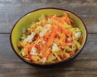 Salade de carottes râpées, coco et citron vert