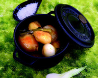 Pommes de terre primeur et petits oignons nouveaux