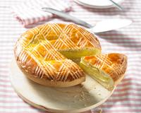 Gâteau 100% basque qui se dégustera aussi bien au café, qu’à l’heure du goûter. Un vrai régal !