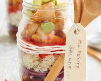 Salade composée au quinoa et au poulet