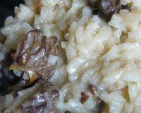 Un très bon riz, des morilles, un peu de vin jaune...le bonheur tient à peu de choses ;)