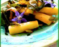 Salade de concombre aux algues wakamé