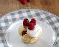 Les muffins que je vous propose aujourd'hui sont assez simples mais le citron et la framboise sont toujours 2 saveurs qui s'accordent merveilleusement. Afin de rendre…