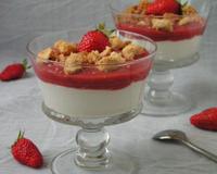 Délicieuse recette de saison alliant un léger goût acidulé du coulis avec l'onctuosité du fromage blanc subtilement sucré/salé et le croustillant du biscuit amande.