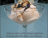 Glace crémeuse abricots mascarpone aux éclats d'abricots moelleux