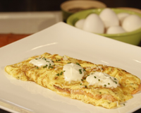 Omelette au saumon de Norvège fumé et fromage