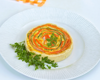 Changer de la tarte à la tomate : voici notre tartelette courgette-surimi, parfaite pour l’entrée !
