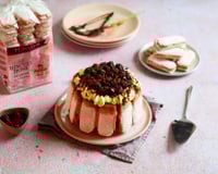 Charlotte forêt noire à la fève Tonka