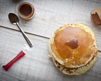Recette très simple et ultra rapide de délicieux pancakes.