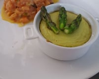 Petits flans aux asperges et parmesan