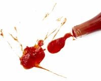 La méthode scientifique pour sortir le ketchup de sa bouteille