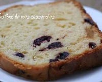 Cake aux cerises séchées et calissons