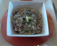 Voilà une recette de risotto très crémeux et qui cale bien !