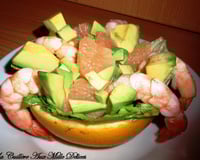 Salade de pamplemousse, avocat et crevettes