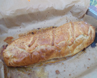 Filet mignon en croûte, confit d'oignon au vinaigre balsamique