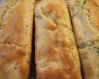 Cake aux olives et aux herbes