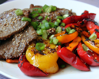 Plat emblématique de la Corée, le bulgogi se compose de boeuf mariné puis grillé au barbecue.