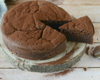 Gâteau sans beurre au chocolat et à la betterave