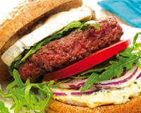 Que les petits, les grands, les enfants, les parents, les amis et tous les autres ouvrent grands leurs yeux, leur appétit et leurs papilles : le bresse-burger est forcément…