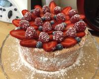 Charlotte pour 6 à 8 personnes en fonction des gourmands. Prévoir un cercle à entremets de 16 cm x 4,5 cm