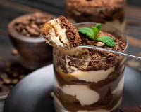 “Pas besoin d’attendre toute la nuit !” : ce chef italien partage sa recette du tiramisu prêt en 30 minutes