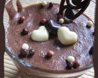 Cette recette est extraaaa ! C'est LA mousse que je fais depuis des siècles hi hi hi !
Pas de beurre, pas de crème, pas de sucre...NON NON !
C'est une des recettes…