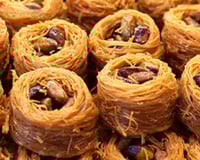 Nid d'oiseaux à la pistache