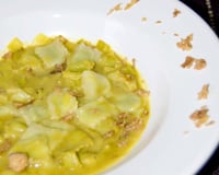 Ravioles du dauphiné, crème de poireaux