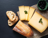 Faut-il vraiment arrêter de manger du comté ? C’est quoi cette polémique qui enflamme les politiques et les réseaux sociaux ?