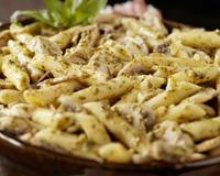 Gratin de pâtes au poulet et Bresse Bleu. Les enfants vont adorer !