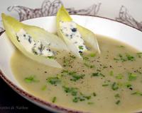 Un délicieux potage vite prêt pour les fêtes (ou pas) et parfait aussi le lendemain pour se rétablir des excès de table... ou de boissons ;-)