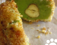 Bouchées croquantes au pralin, ganache au thé vert et chocolat blanc