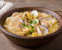 Amandes de mer à la marinière