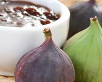 Confiture originale et facile à faire. Je la tiens de mon nono qui vie en italie et qui pocède des figuier.