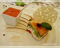 Poivrons grillés en millefeuilles, pesto et chèvre