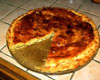 Galette moelleuse poireaux-pistaches-fromage de chèvre pour ceux qui ne peuvent manger de sucre, mais qui ont envie de tirer les rois.