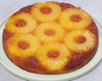 Gâteau caramélisé renversé à l'ananas