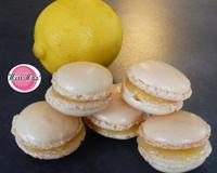 Une de mes recettes préférées de macarons, par sa fraîcheur et la subtile alliance de l'acidité du citron et du sucrée de la poudre d'amande.