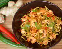 Nouilles chinoises au paprika fumé, crevettes marinées au citron vert