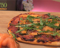 Pizza au saumon fumé