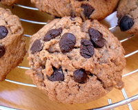 Cookies aux cacahuètes grillées et pépites de chocolat